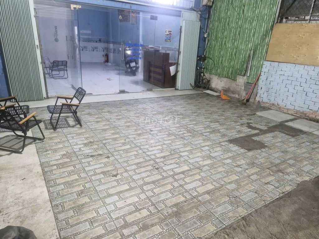 ДОМ 5*12, ФАСАД НА УЛИЦЕ ЛЕ ВАН ЛЫОНГ, УДОБЕН ДЛЯ РАЗНОПРОФИЛЬНОГО БИЗНЕСА