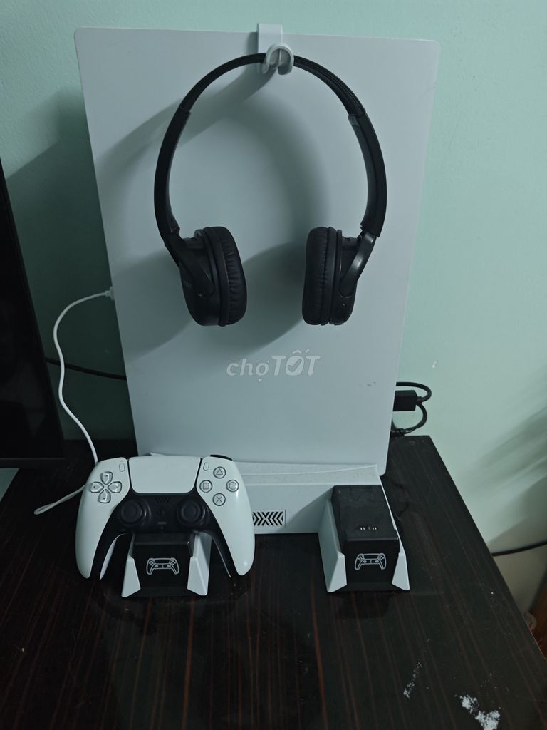 Sony PS5 Digital Edition 1200 Белый