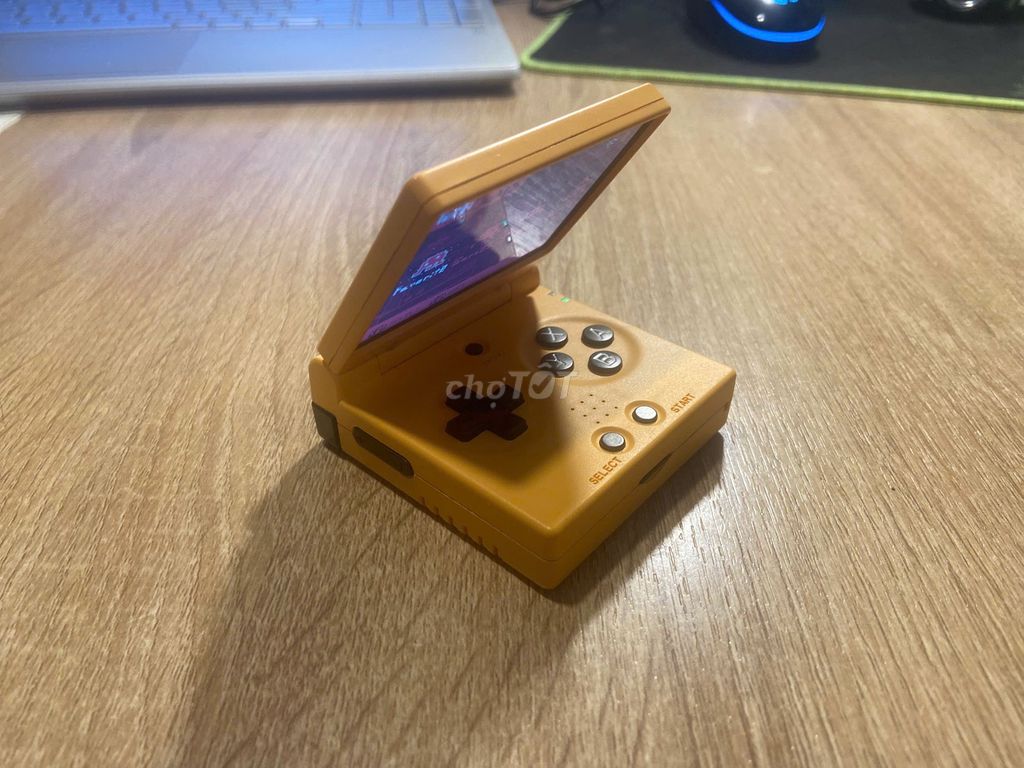 Игровая консоль Miyoo Mini Flip Золотая как новая