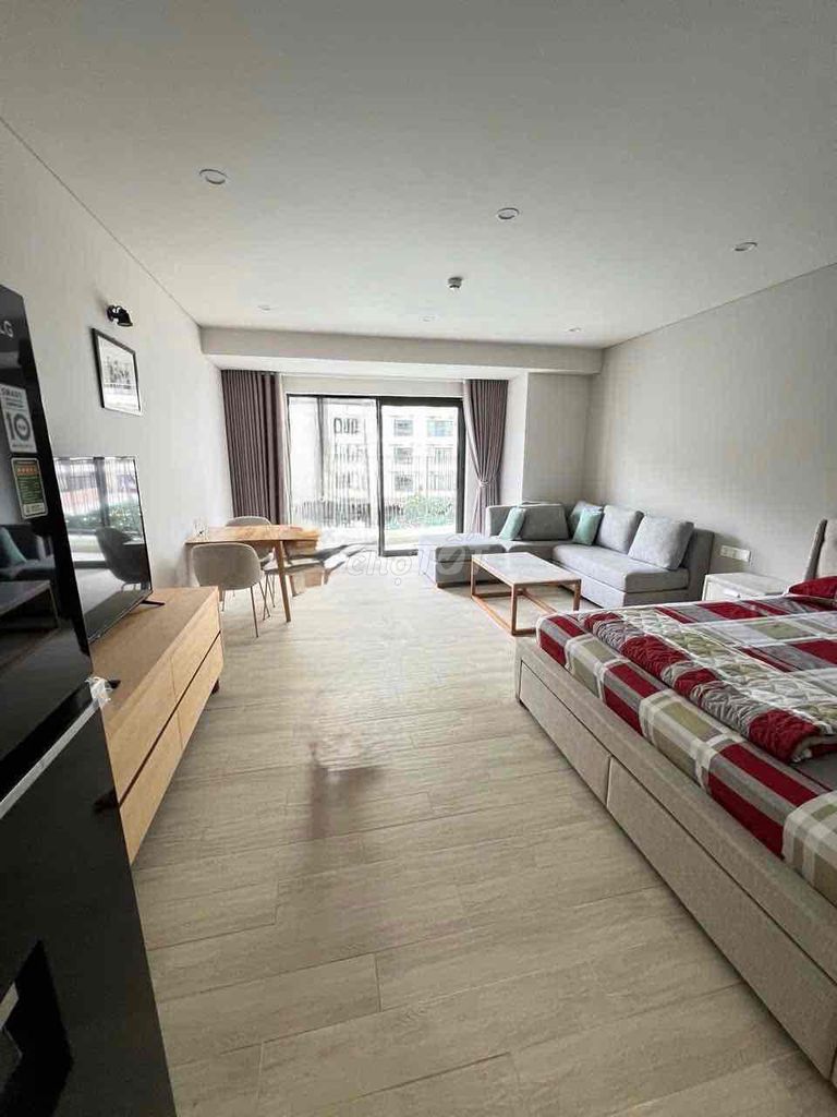 Продажа квартиры Gold Coast Лок Тхо Нячанг с видом на бассейн, долгосрочная собственность
