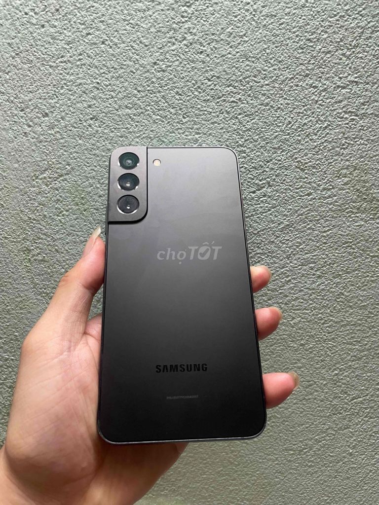 Фото 2: Samsung S22+ хороший, 3 полосы