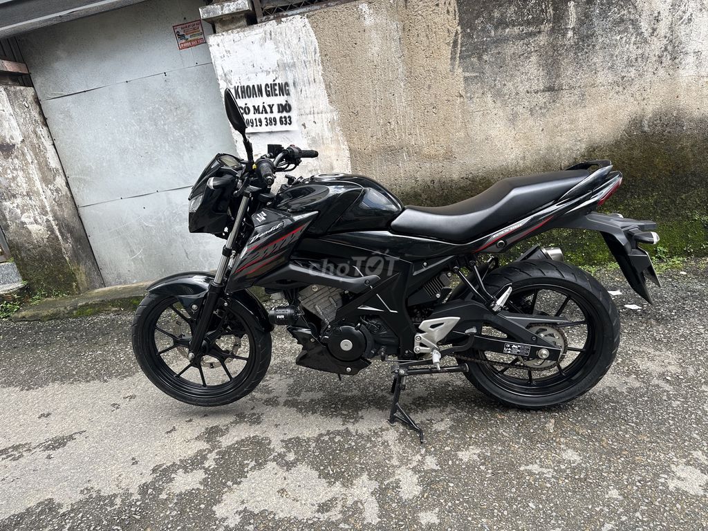 Suzuki Bandit 2018 чёрный 19000 км