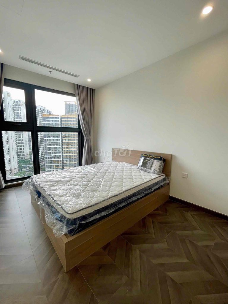 Фото 3: Сдается VinHome GrandPark Opus 2 спальни, 2 санузла