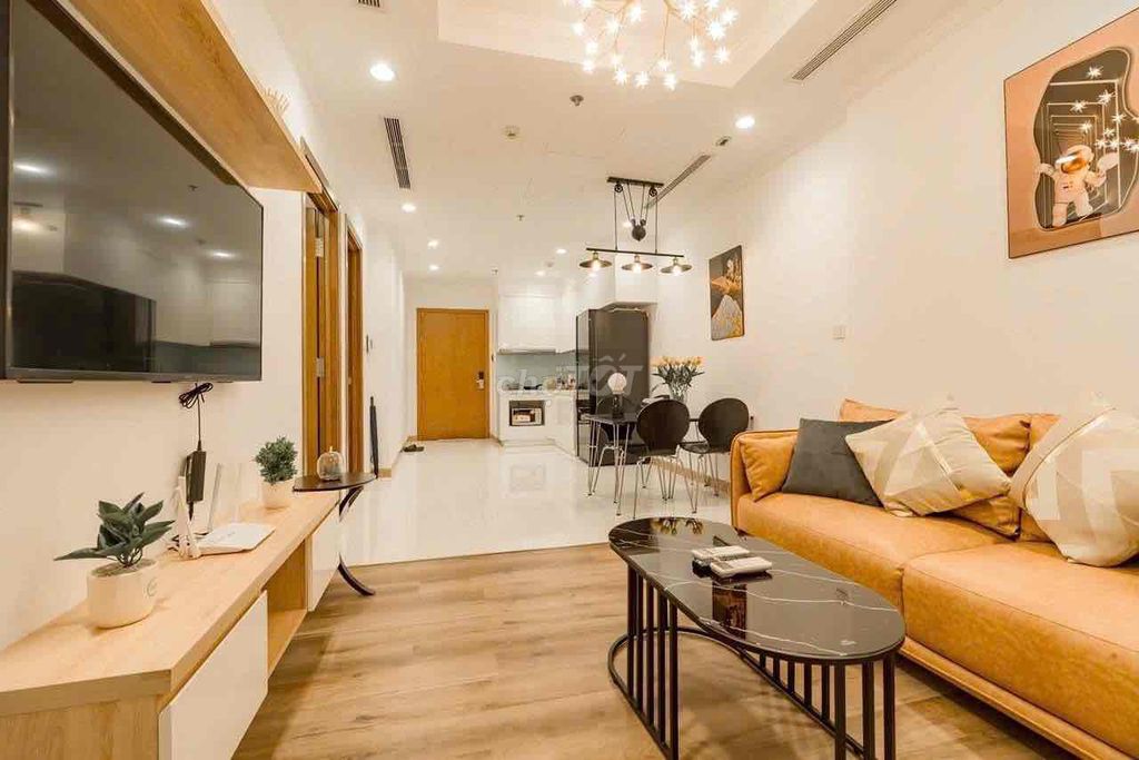 Срочная продажа квартиры с 1 спальней. Полная мебель Vinhomes Central Park