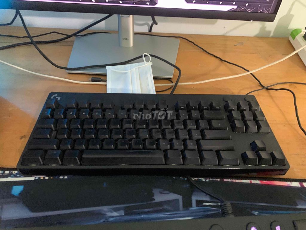Клавиатура механическая Logitech G Pro черная