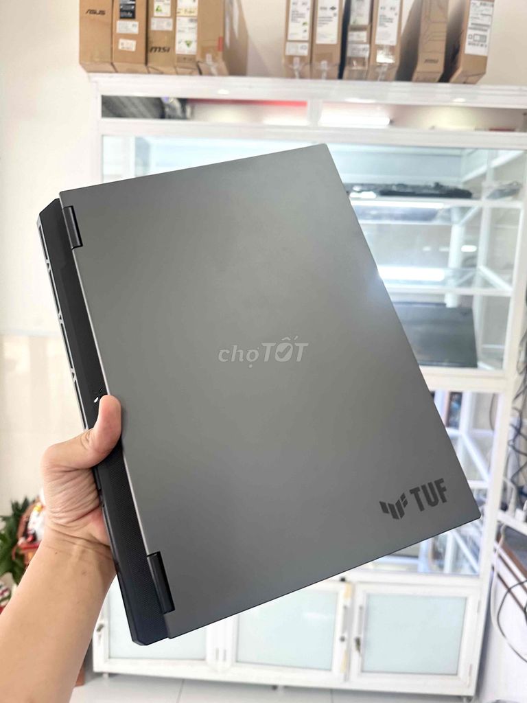 Фото 2: Asus TUF FX608 2025 как новый RTX 5060