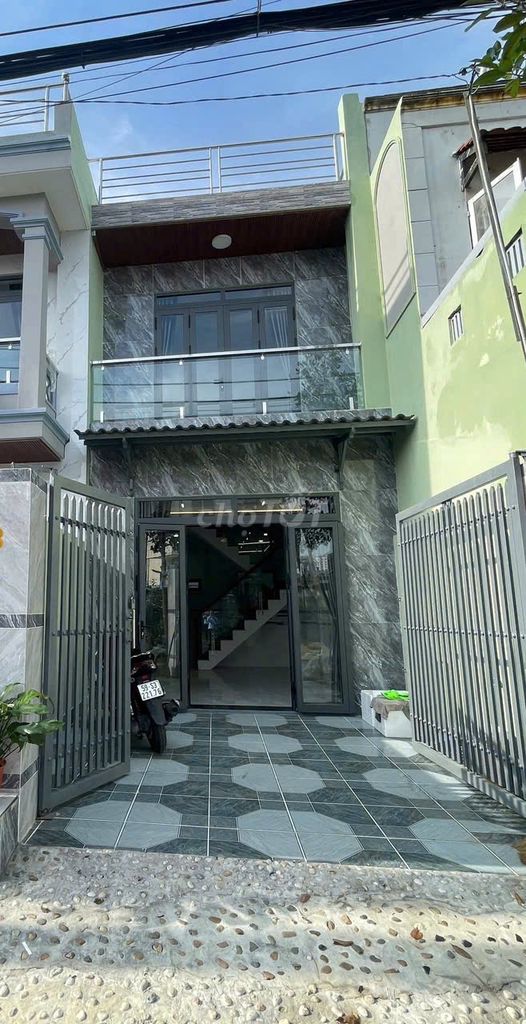 Собственник сдаёт дом с фасадом на внутренней дороге QL13 рядом с Vạn Phúc City