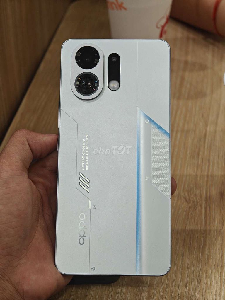 Oppo K13 Turbo Pro 12GB/256GB серебристый