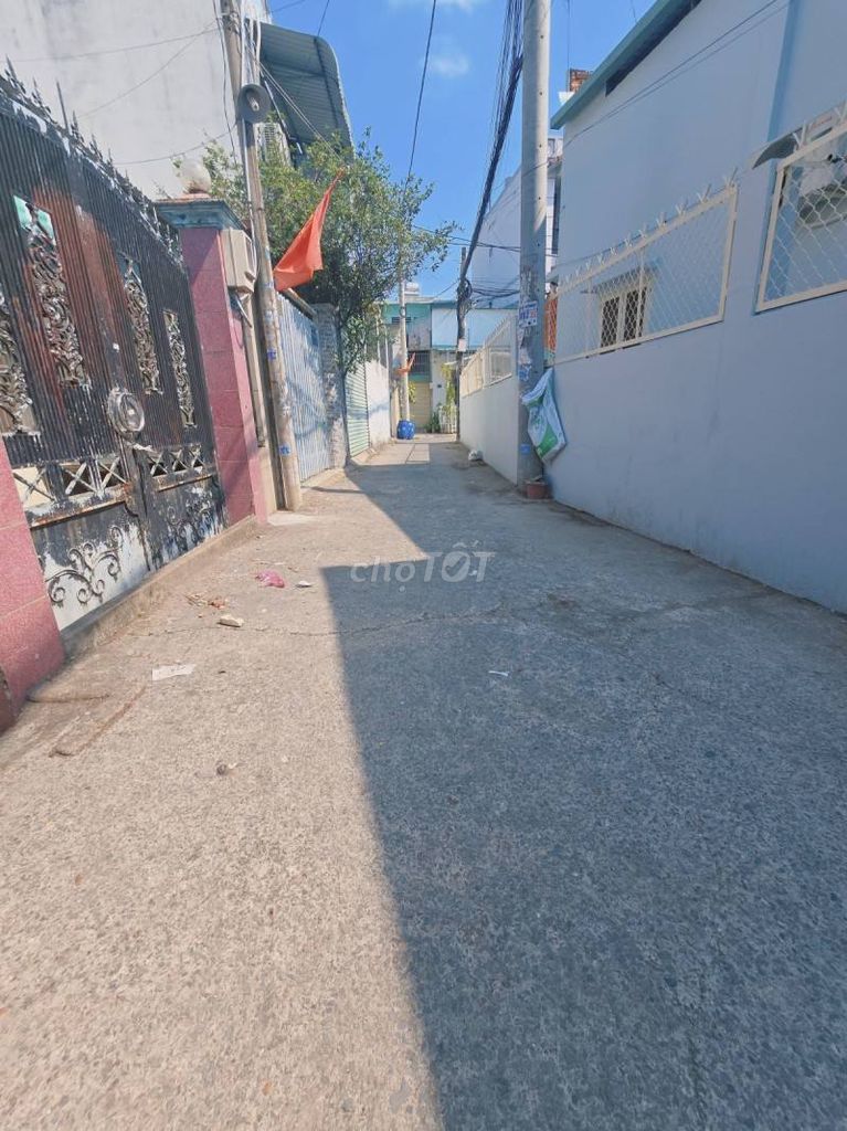 Фото 3: Продаётся дом 108 м², переулок для автомобилей, улица № 18, Линь Чунг, цена чуть выше 5 млрд