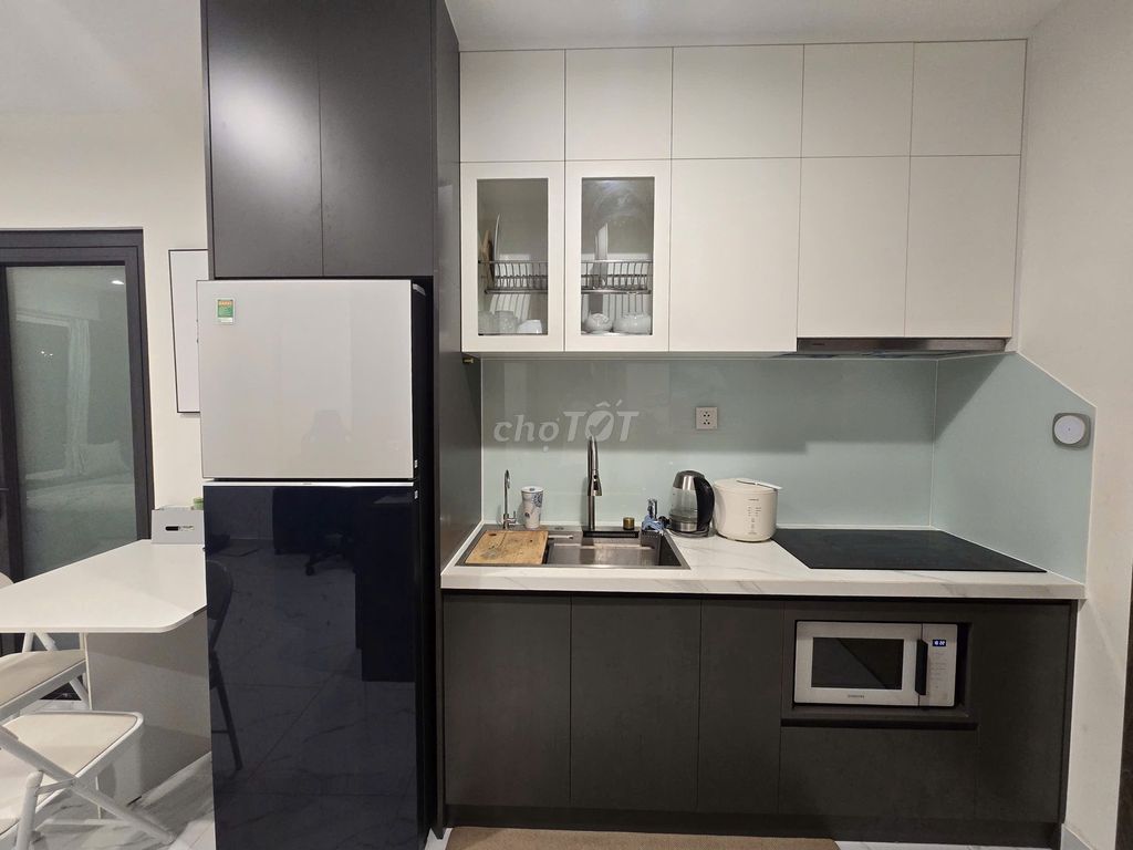 Фото 3: Продажа студии Beverly Solari Vinhomes Grand Park, с полной мебелью, есть свидетельство