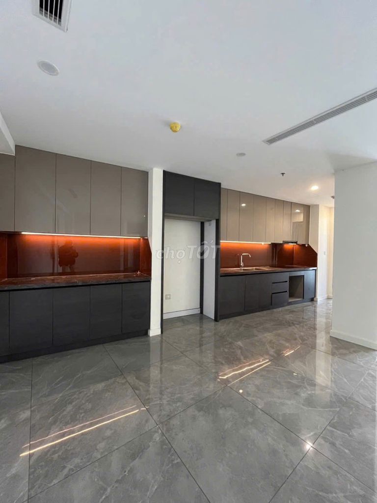 Фото 3: SUNSHINE DIAMOND CHO THUÊ 2PN2WC 125m2 NTCB CHỈ 12.5 TRIỆU