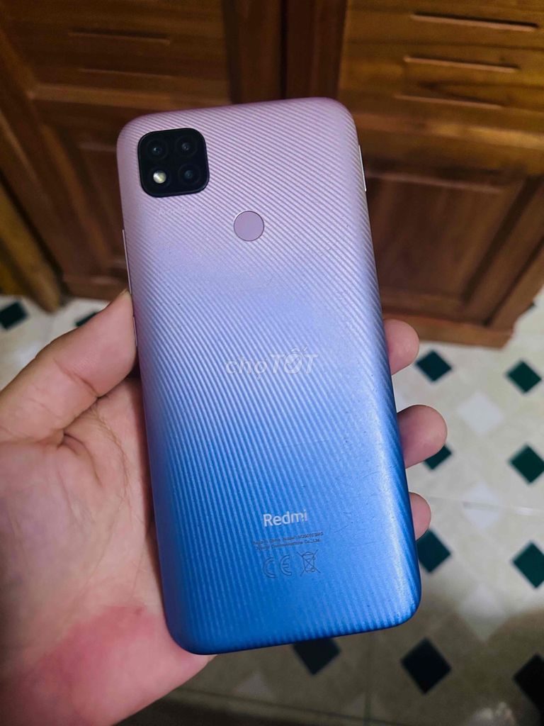 Xiaomi Redmi 9C 128GB с долгой батареей