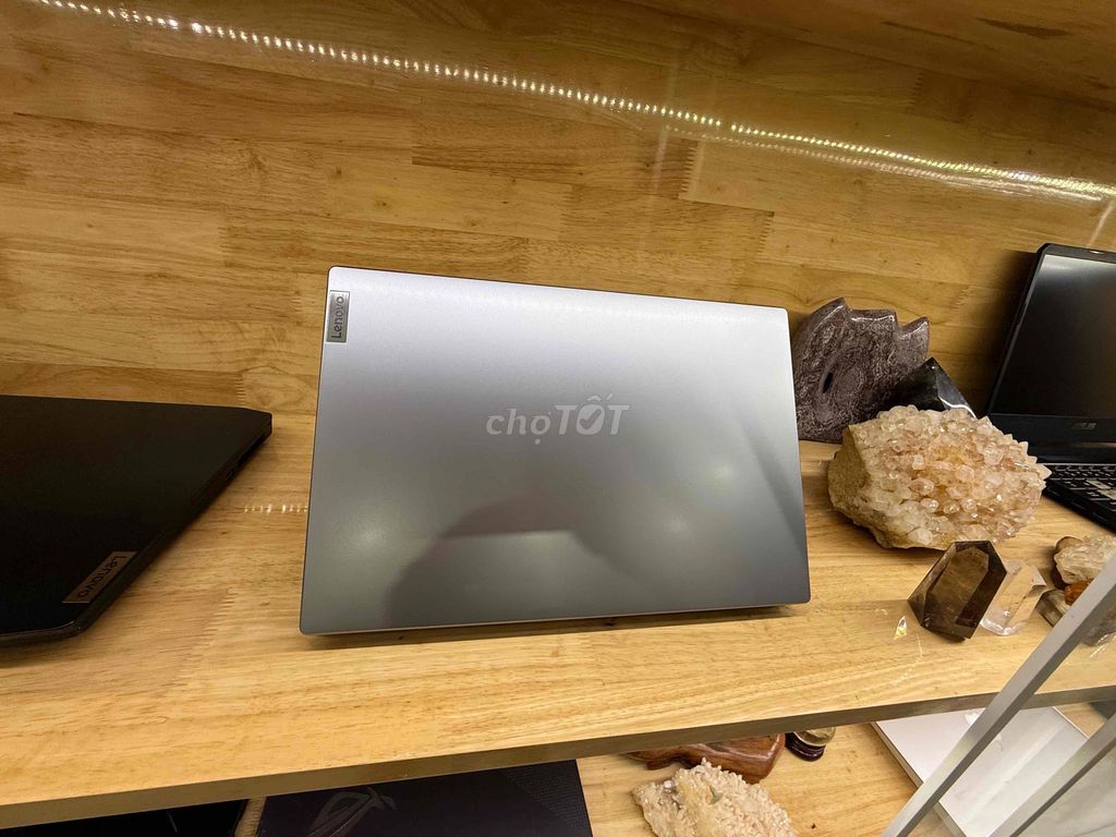 Lenovo V14 G4 AMN Ryzen 5 16GB/512GB 14 inch