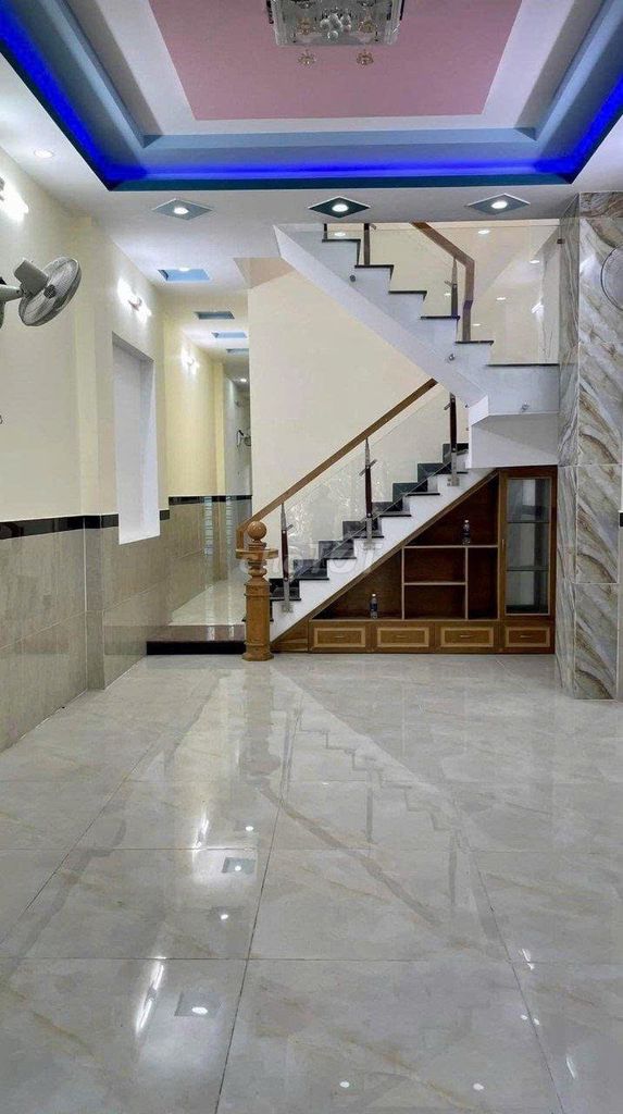 Фото 2: Сдается дом, переулок для авто 230/4A Phan Van Tri, квартал 11, район Биньтхань