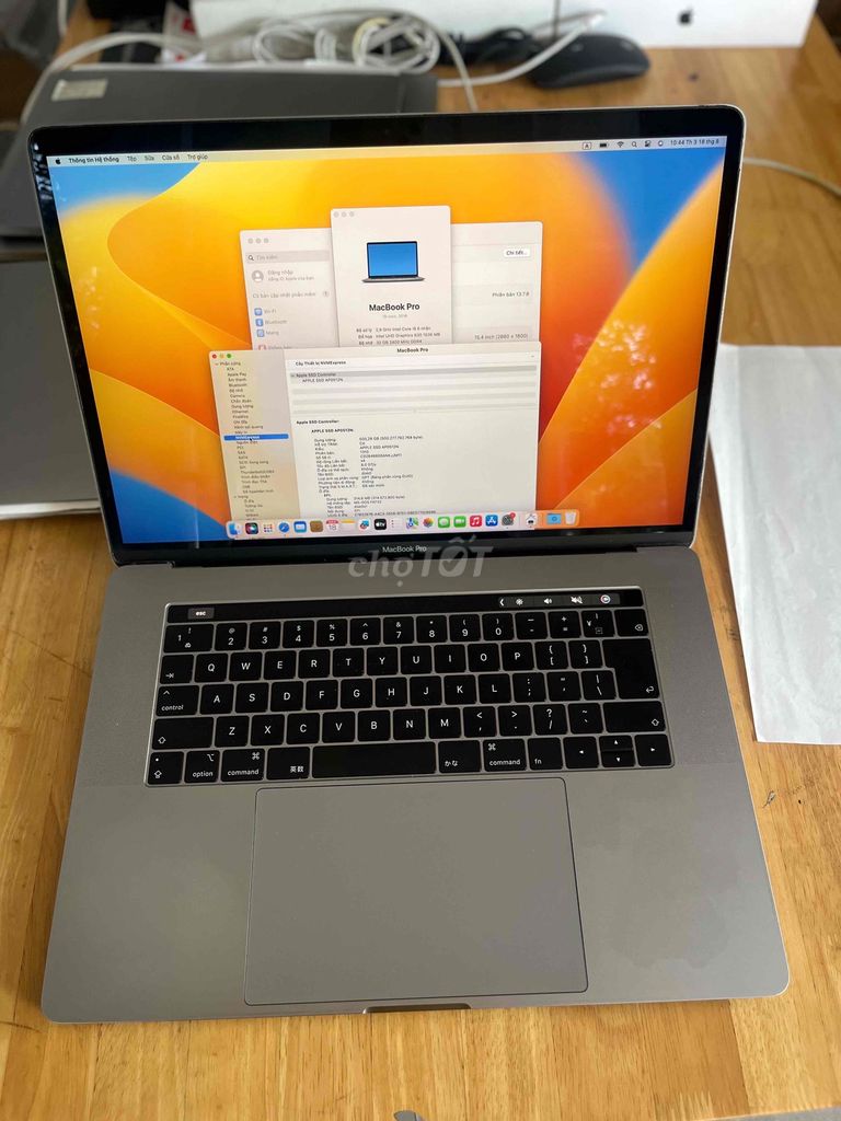 MacBook Pro 2018 15 inch i9 Ram 32GB Ssd 512GB
