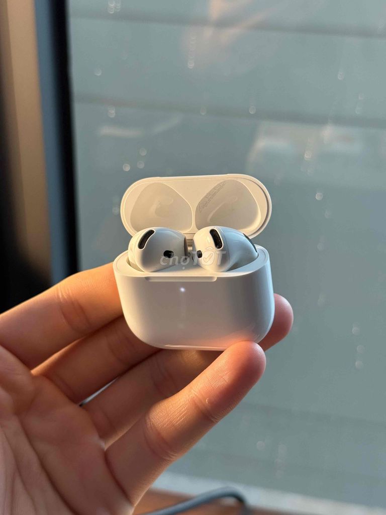 Беспроводные наушники Apple AirPods Pro, белые