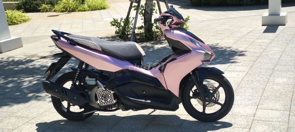 Фото 2: Honda Air Blade 125 2v, двигатель оригинальный, тихий, продажа или обмен