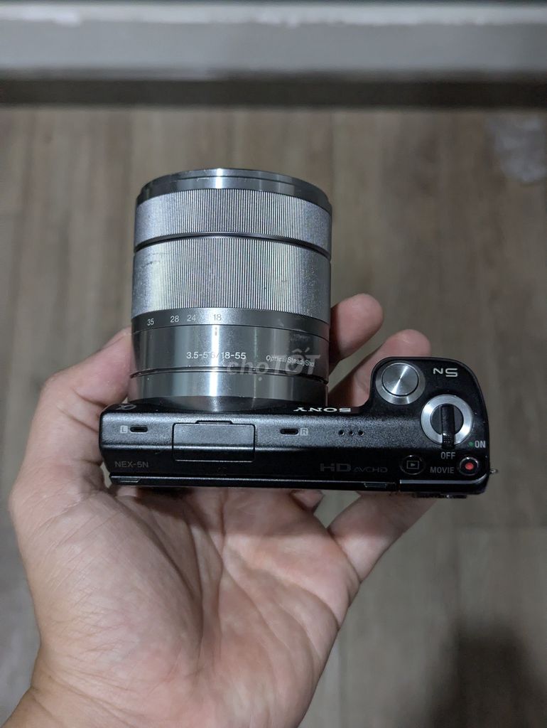 Sony NEX 5N с китовым объективом 18-55