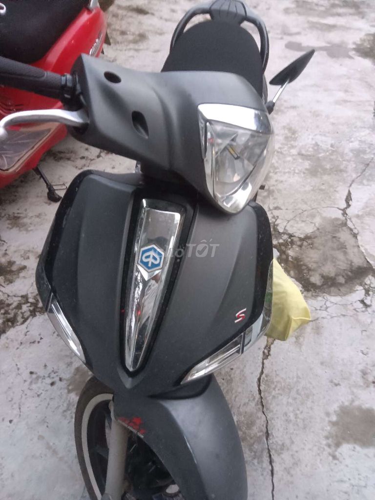 Фото 2: Piaggio Liberty ABS 2017 чёрный