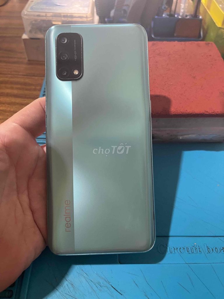 Фото 2: Realme Q2 5G 4GB/128GB Зеленый