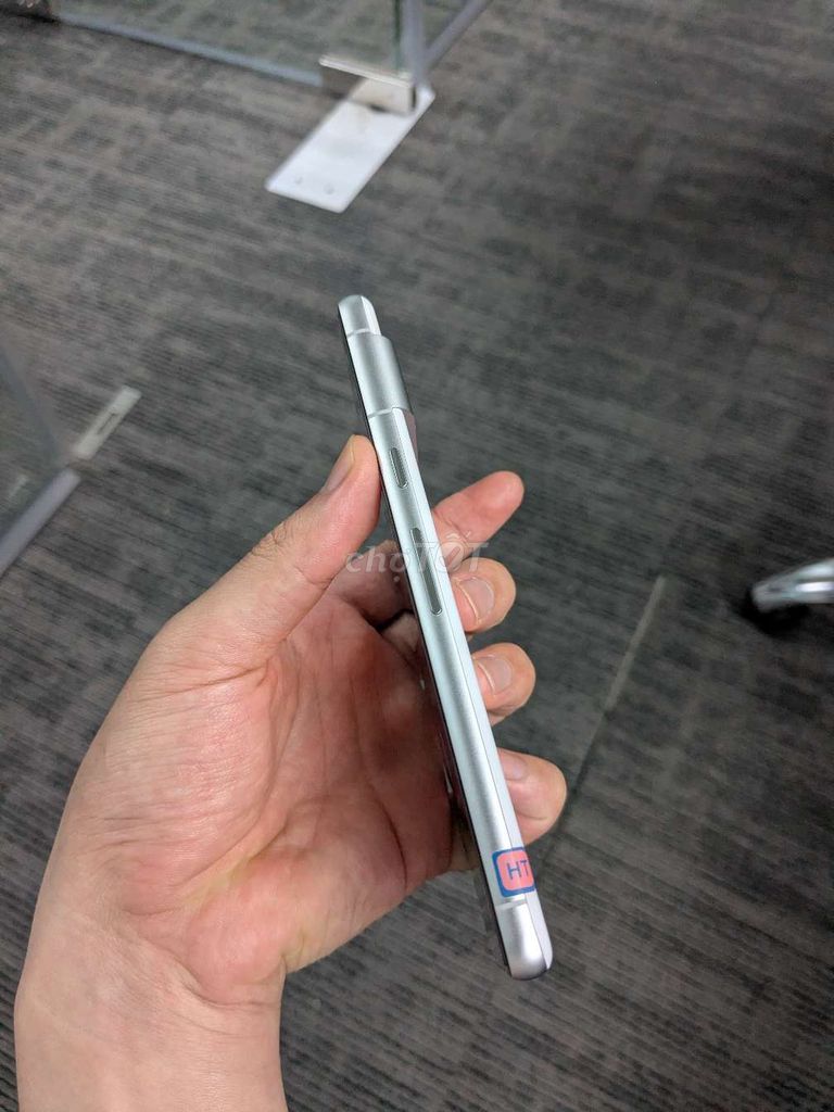 Фото 3: Google Pixel 7 Белый