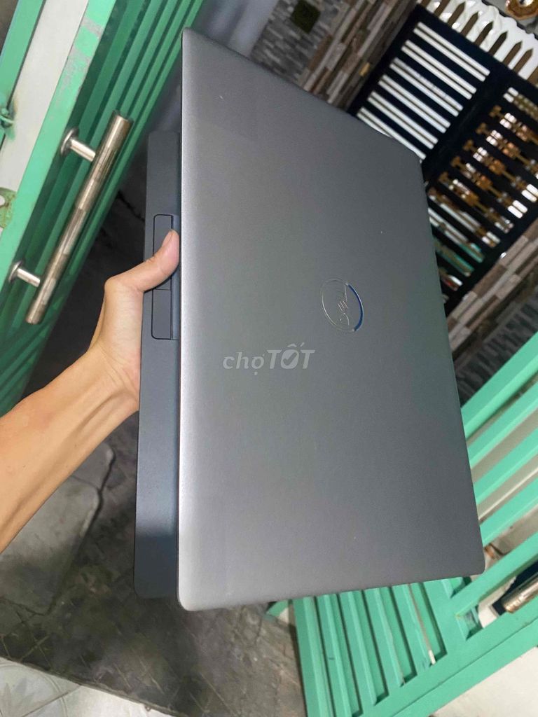 Dell Precision 7550 i7 10850H 16GB/512GB