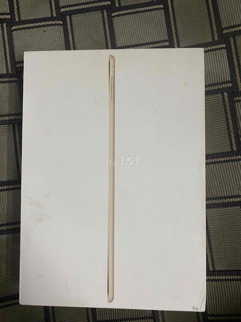 Apple iPad Air 2 16GB золотой