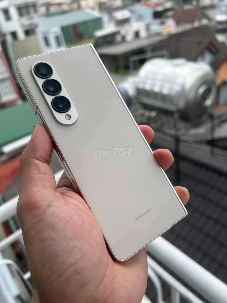 Samsung Z Fold 4 5G 256GB Американская версия, один владелец, аккуратно использовался