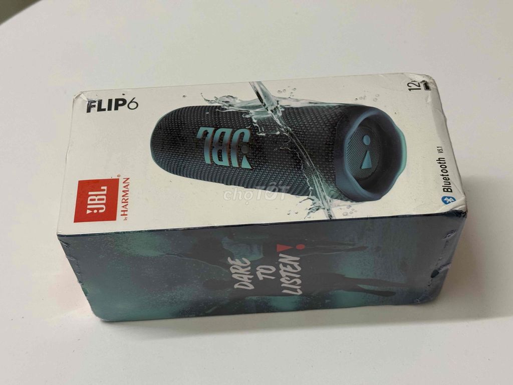 Фото 2: Колонка Bluetooth JBL Flip 6 синяя, водонепроницаемая