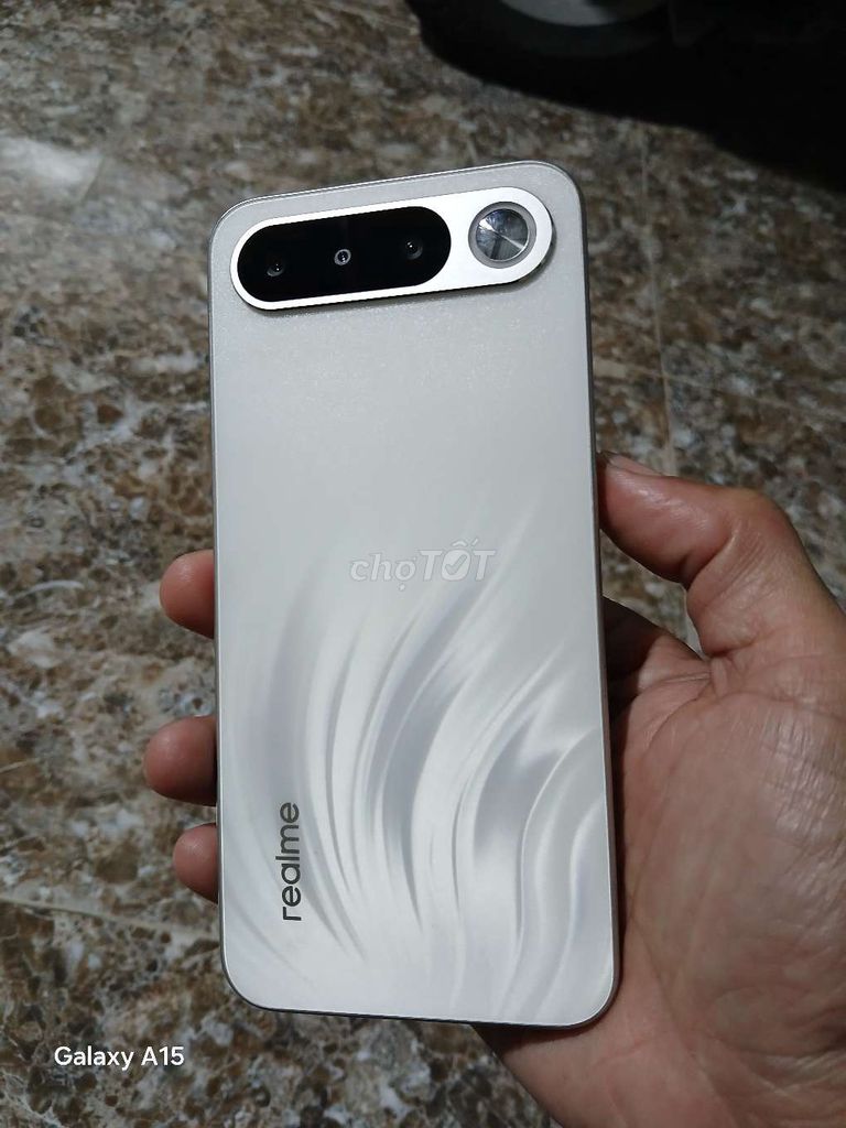 Realme 16 5G 256GB Белый 12GB
