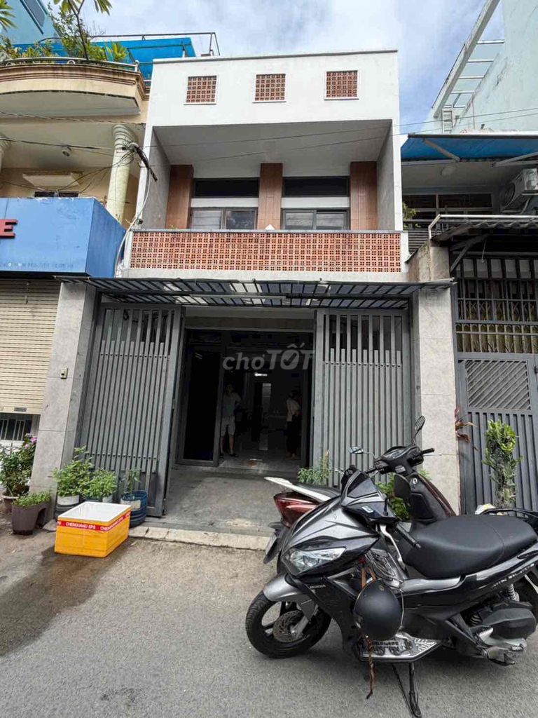 Сдается дом THOẠI NGỌC HẦU, переулок 7 м [4,5 м x 18 м], 1 этаж, 2 спальни, 2 санузла