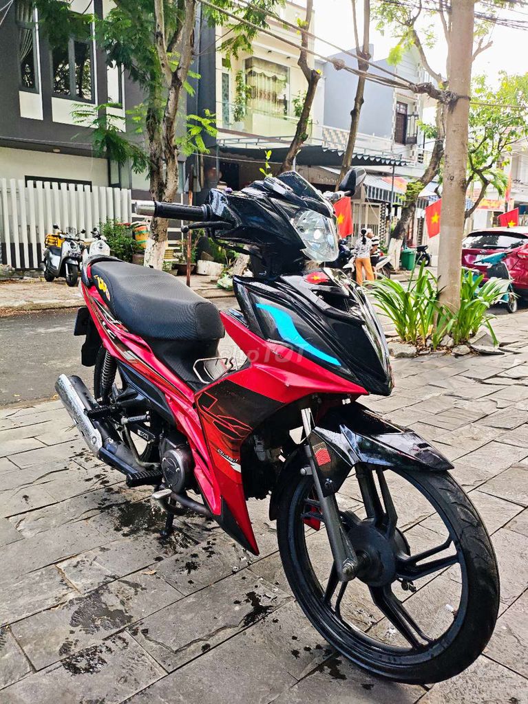 SYM Galaxy 2023, màu đỏ đen, đầy đủ chức năng