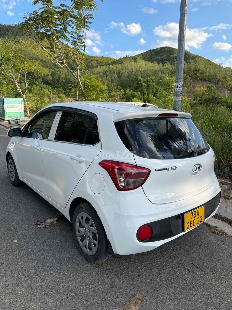Фото 3: Hyundai Grand i10 2019 Белый, механика