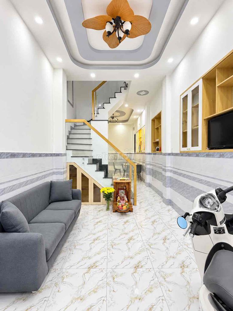Фото 3: ПРОДАЖА ДОМА HOÀNG HOA THÁM, BÌNH THẠNH — АВТОМОБИЛЬНЫЙ ПЕРЕУЛОК — 40М², 4 ЭТАЖА, 8,7 МЛРД