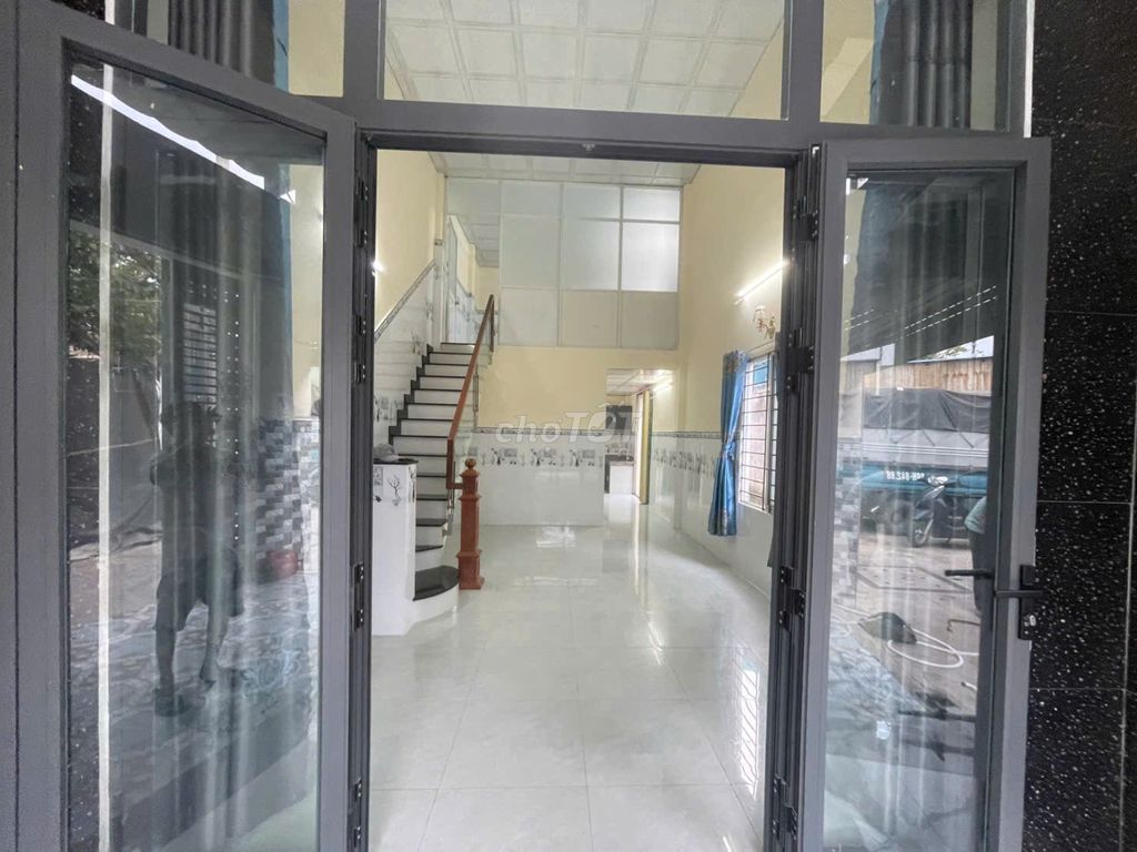 Фото 3: Срочная продажа дома в Хокмоне, SHR, 2 фасада, XUÂN THỚI 7