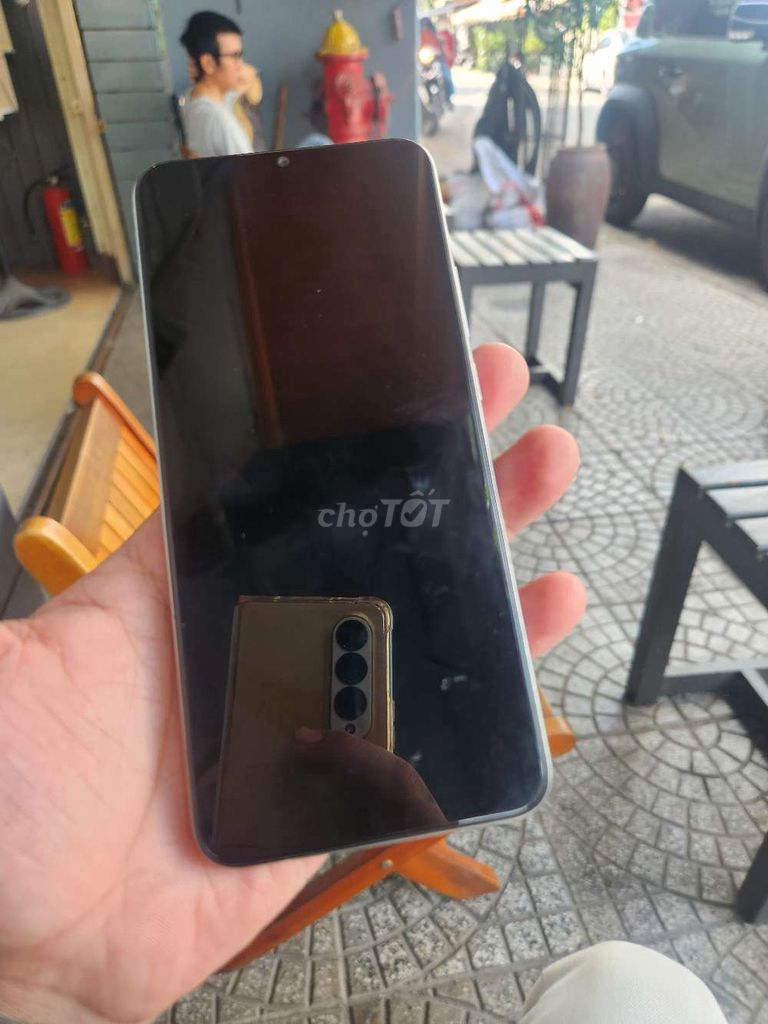 Фото 2: Продам телефон Oppo A15 зеленый