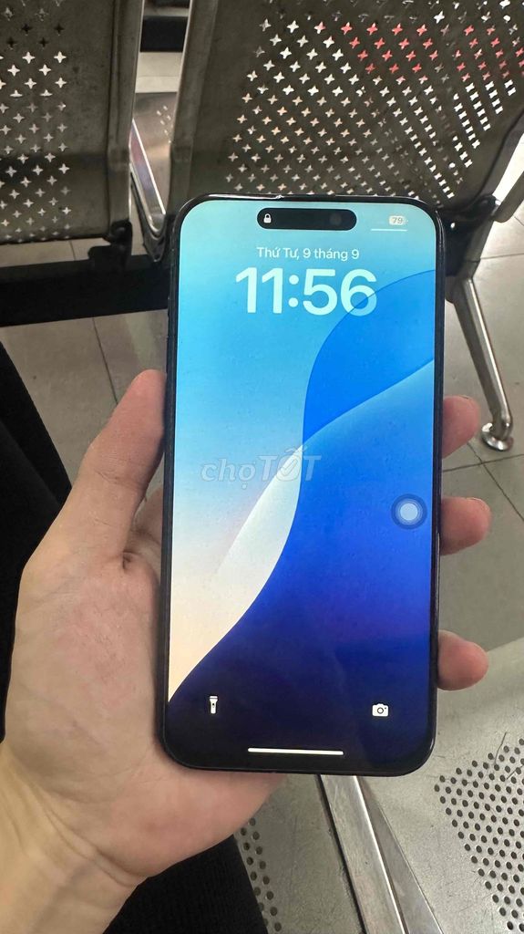 Фото 2: Apple iPhone 15 Pro Max 256GB