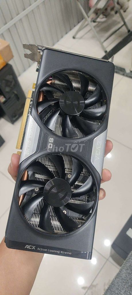 Фото 2: Видеокарта GTX 760 4GB