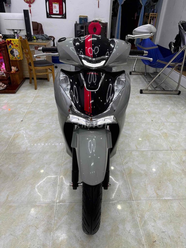 Honda SH 150 ABS 2022 Серый цемент