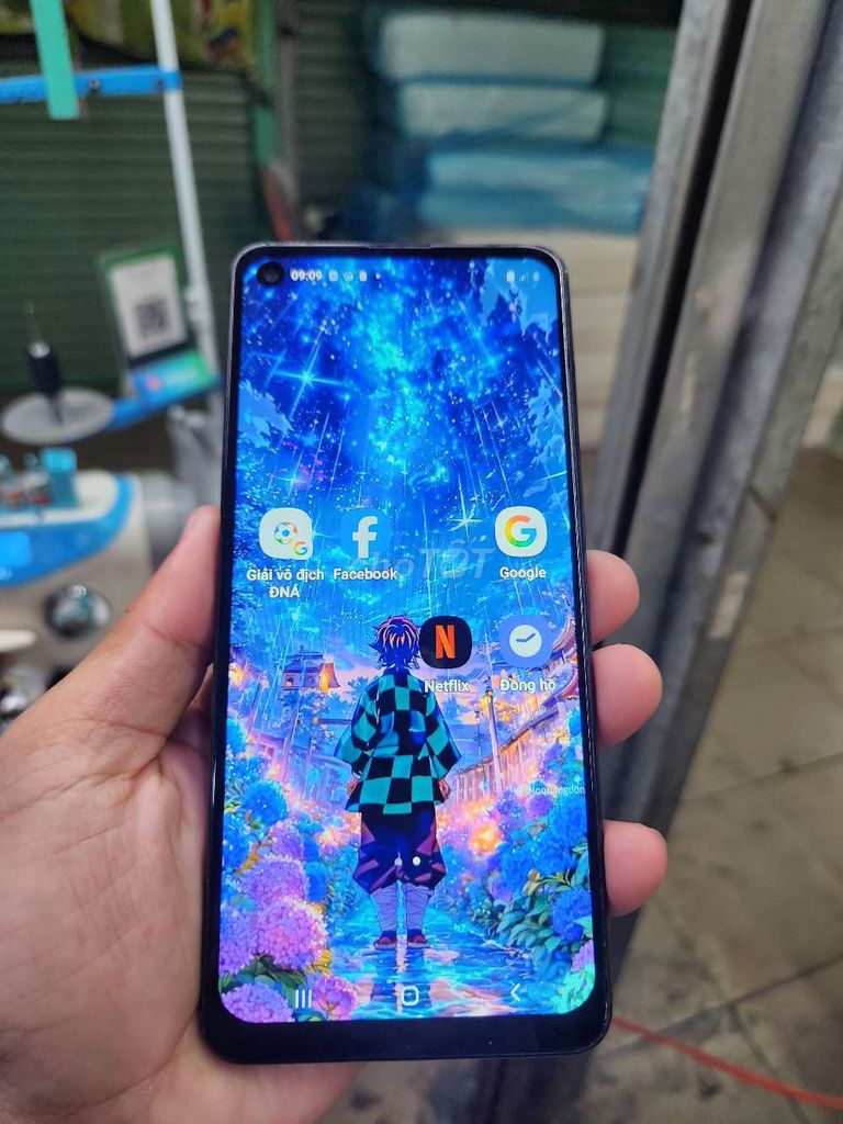 Фото 2: Samsung S21s 3GB 32GB черный