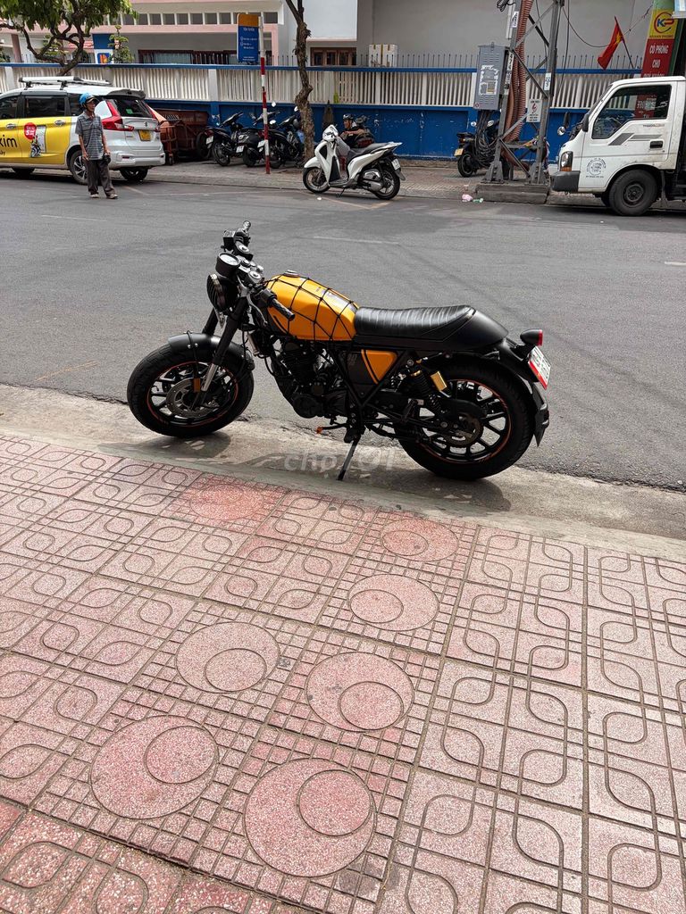 GPX Legend 200 Classic/Cafe Racer желтый, черный