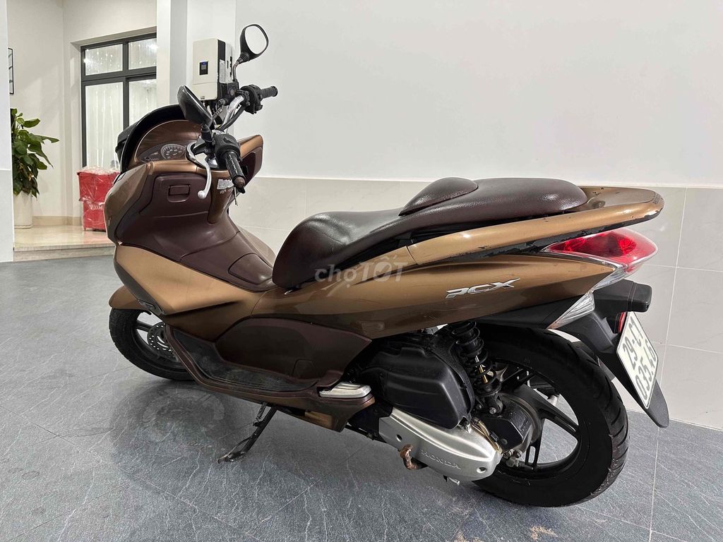 Фото 3: Honda PCX 2011, коричневый