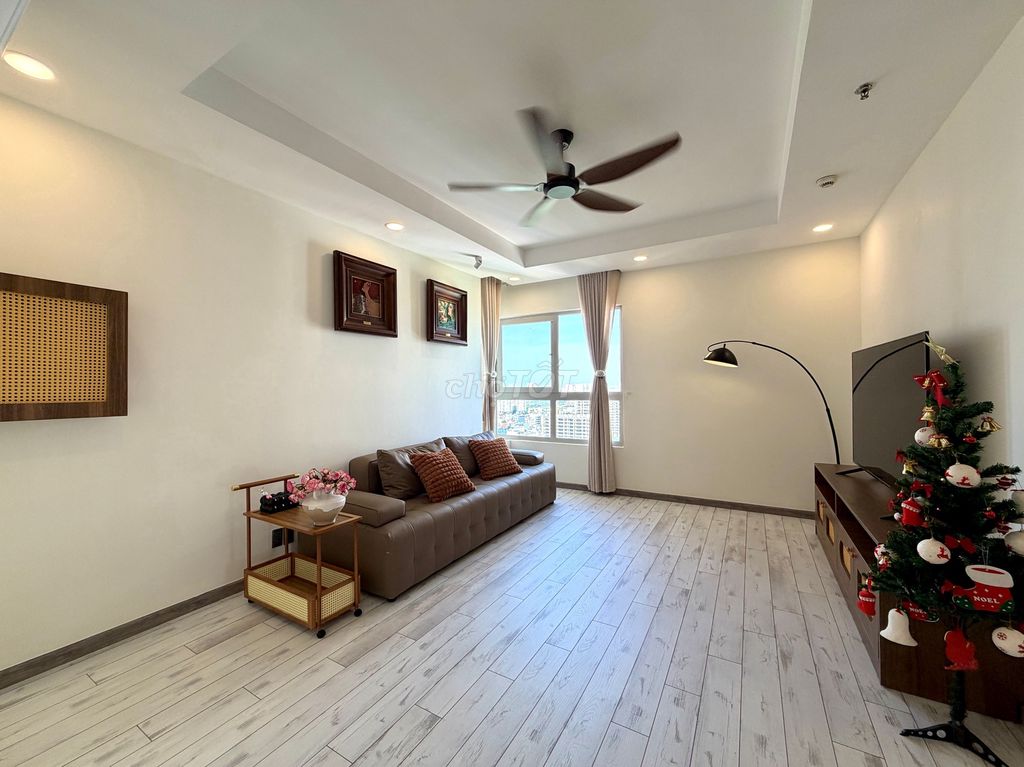 Dragon Hill 1 | 119m² (3 спальни + 2 санузла) | Красная книга. Угловая квартира. Вид на Phú Mỹ Hưng