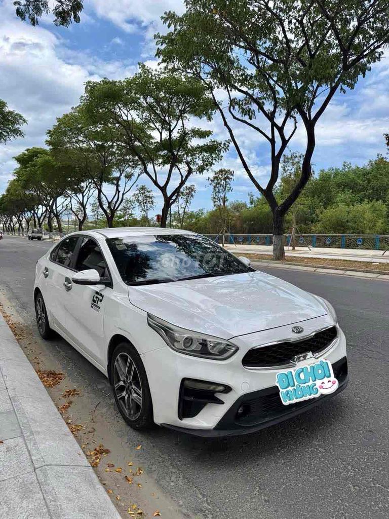 Фото 2: Kia Cerato 2019 Механика Белый