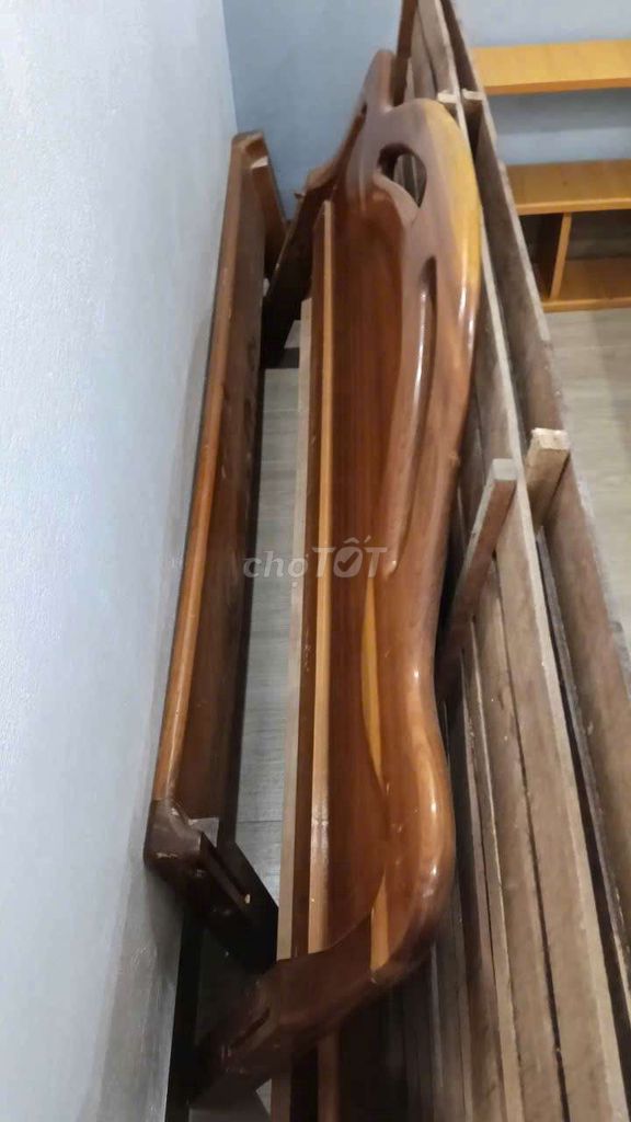 Студенческая кровать M4 из дерева, коричневая