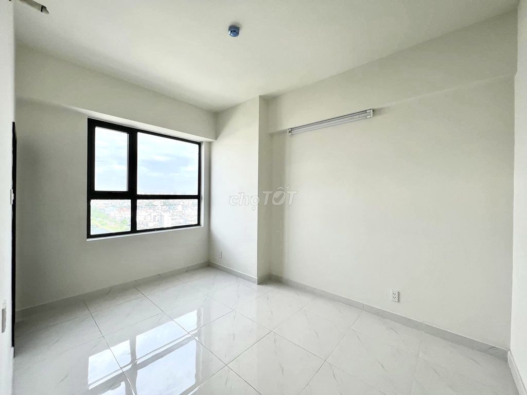 Фото 3: [SỔ HỒNG] Продажа квартиры Green River Q8 (3 спальни-2 санузла), новый дом, сразу переоформление