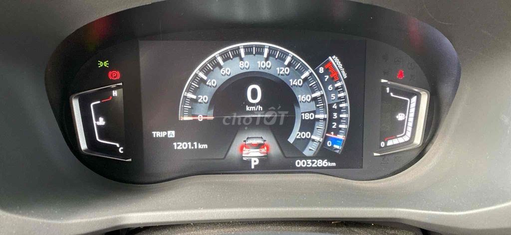 Mitsubishi Xpander Cross 7 мест