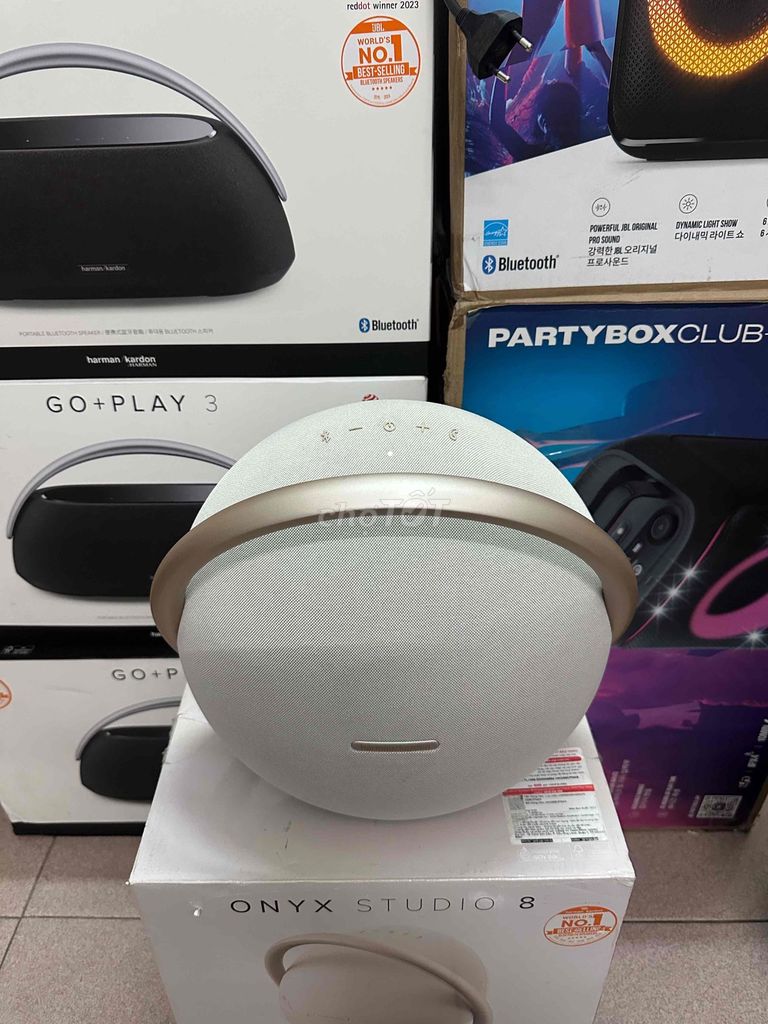 Колонки HARMAN KARDON ONYX 8