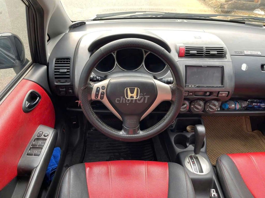 Фото 3: Honda Jazz 2007 Черный, Средний Восток