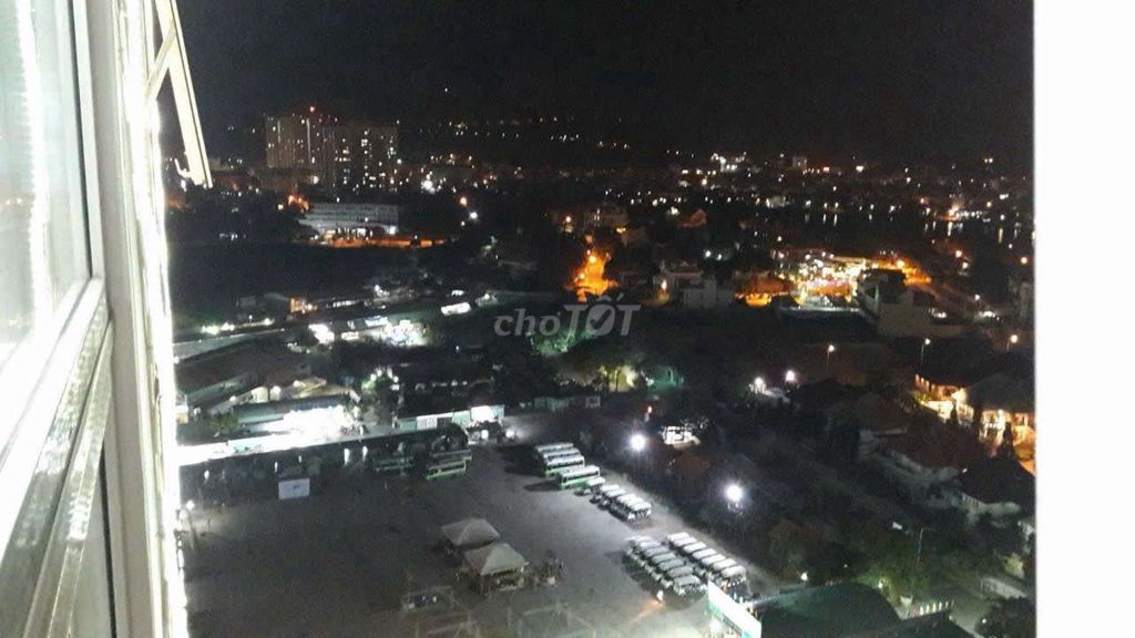 Фото 2: Аренда квартиры в Sơn Thịnh 2 (oasky) 2 спальни с полной мебелью 125м2